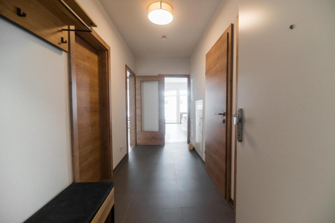 Ferienwohnung Bergsonne Mit Sonnenbalkon Und Tiefgaragen Parkplatz バート・イシュル エクステリア 写真