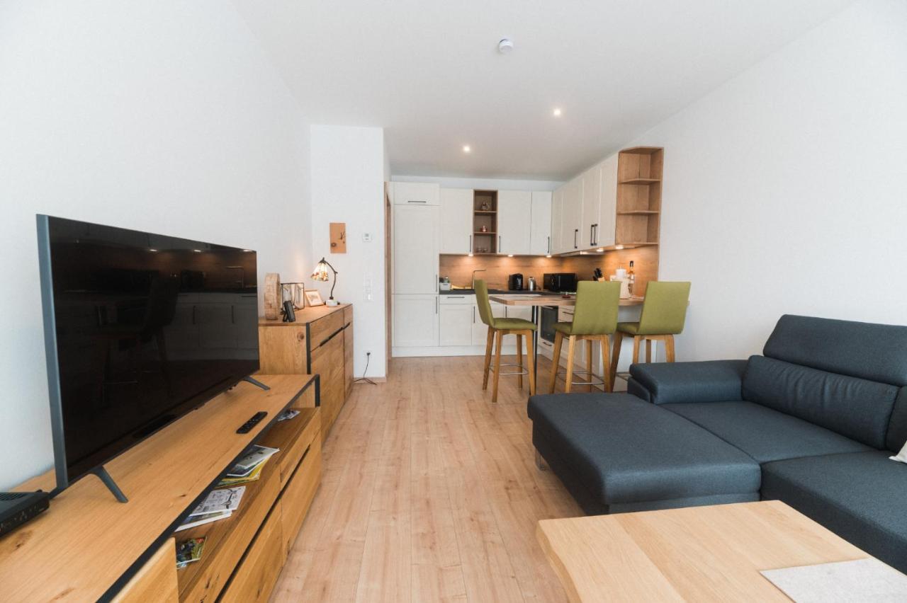 Ferienwohnung Bergsonne Mit Sonnenbalkon Und Tiefgaragen Parkplatz バート・イシュル エクステリア 写真