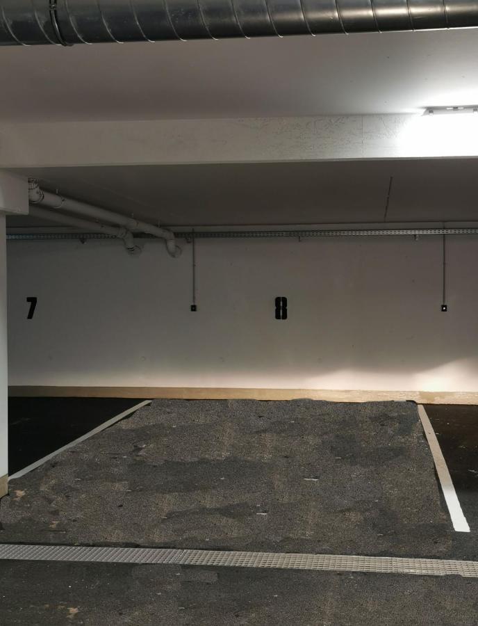Ferienwohnung Bergsonne Mit Sonnenbalkon Und Tiefgaragen Parkplatz バート・イシュル エクステリア 写真